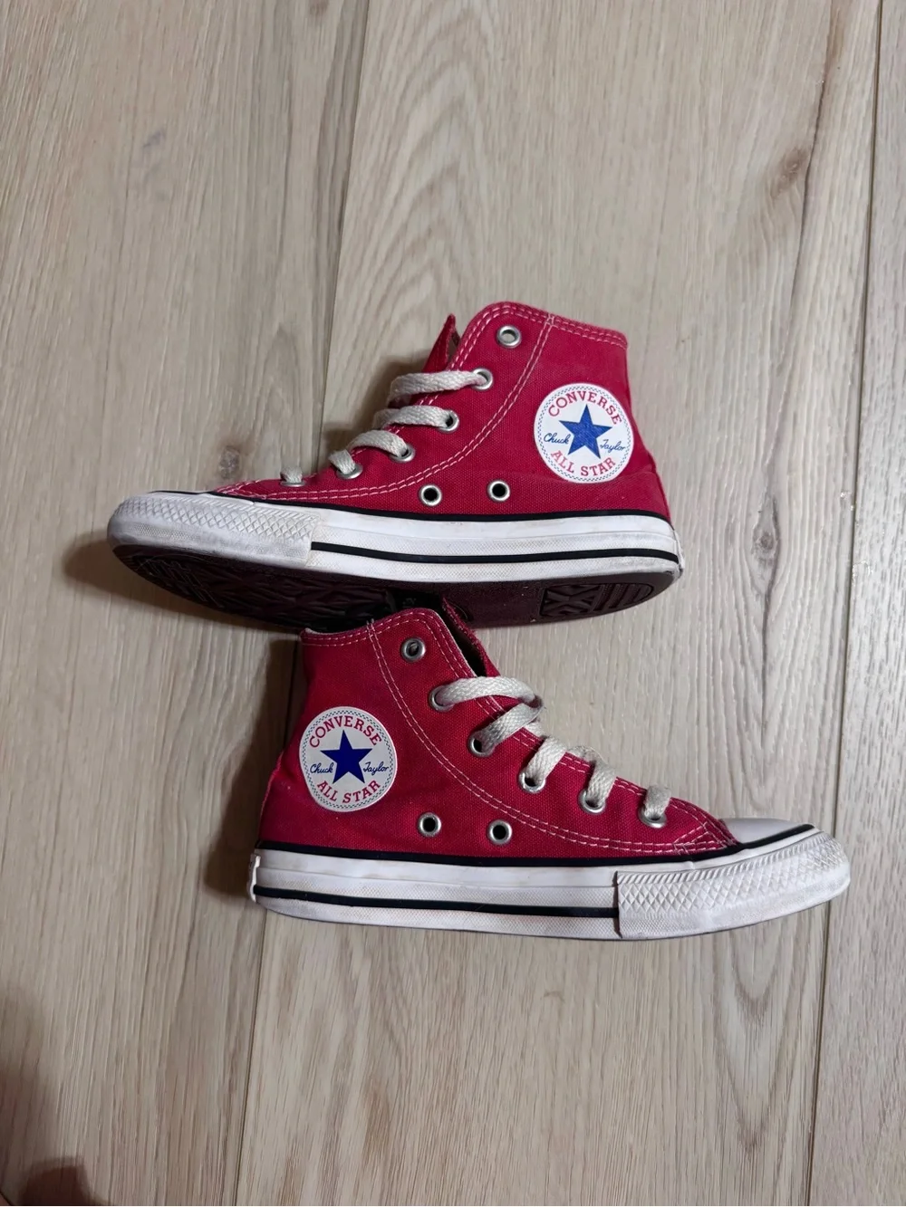 Converse Kids Sneakers, size 12